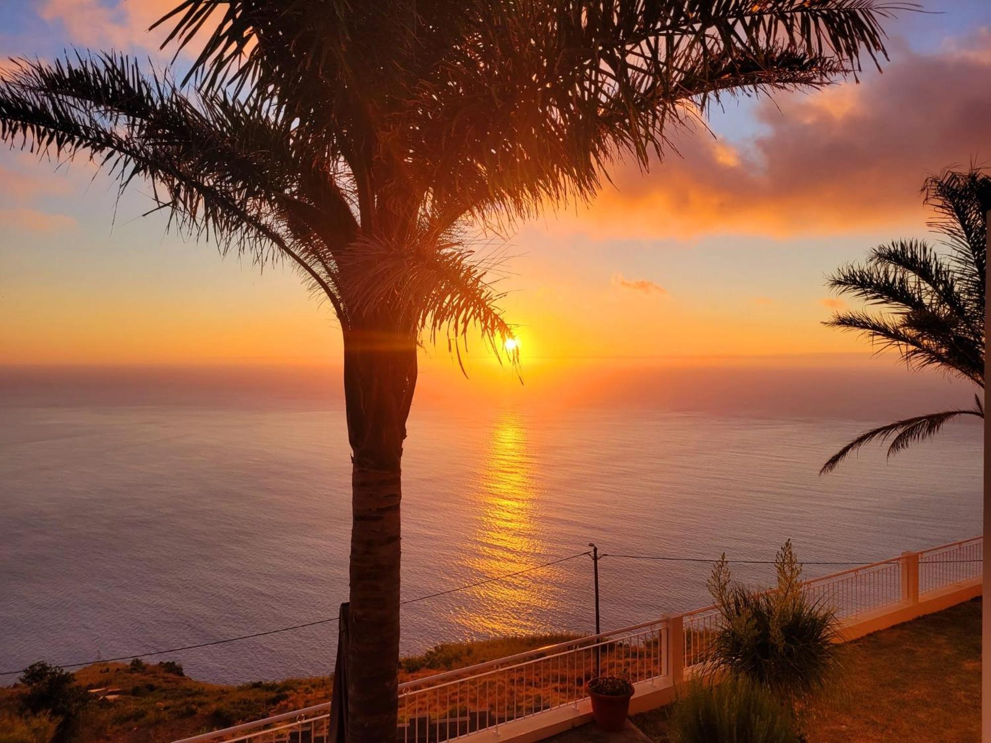 The Best Sea View In Madeira - Casa Farol Fajã da Ovelha Eksteriør bilde